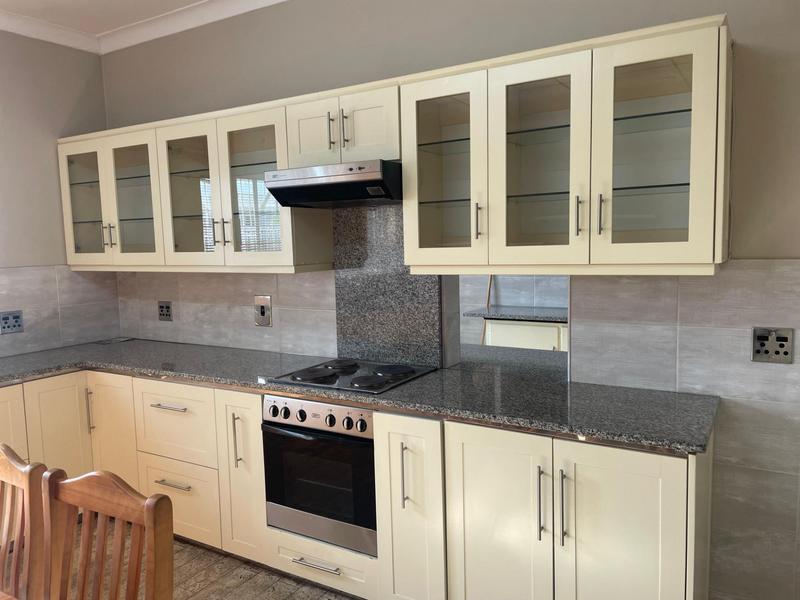 To Let 5 Bedroom Property for Rent in Ceres Western Cape